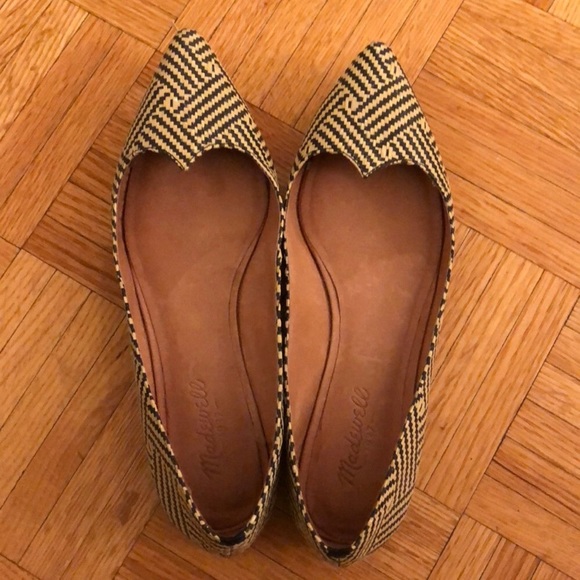 Madewell Shoes - Super Cute Madewell Flats!